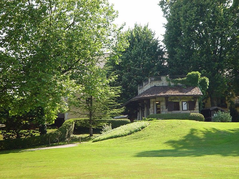 Le Grand Hotel - Domaine De Divonne Exterior photo